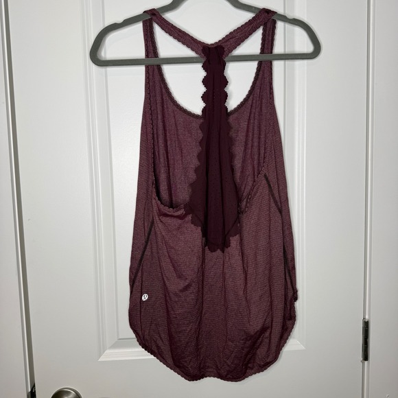 Lululemon Burgundy Heathered Striped Racerback Tank Top Scalloped Trim - Picture 3 of 5